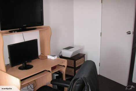 Photo of property in 2/41 Manson Street, Terrace End, Palmerston North, 4410