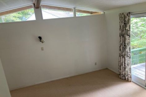 Photo of property in 202 Konini Road, Titirangi, Auckland, 0604