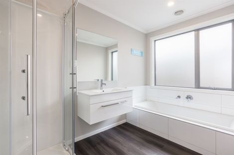 Photo of property in 89 John Burke Drive, Aotea, Porirua, 5024