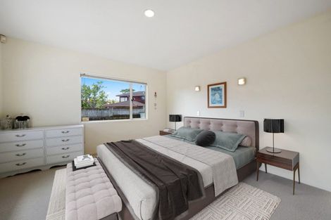 Photo of property in 2/138 Whitford Road, Somerville, Auckland, 2014