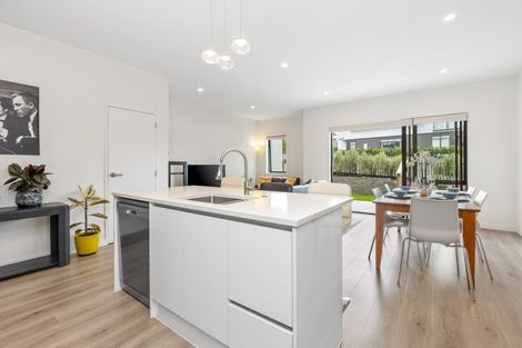 Photo of property in 10b Nellie Drive, Kumeu, 0810