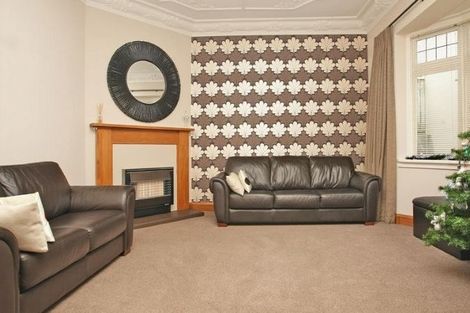 Photo of property in 17 Sugarloaf Road, Brooklyn, Wellington, 6021