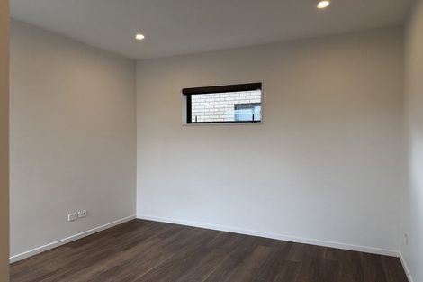 Photo of property in 5 Pilot Drive, Hobsonville, Auckland, 0616