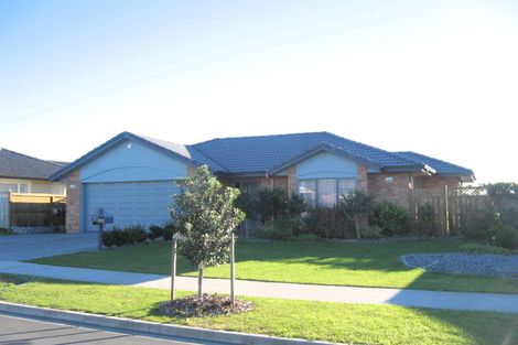Photo of property in 3 Greta Banks Place, Wattle Downs, Auckland, 2103