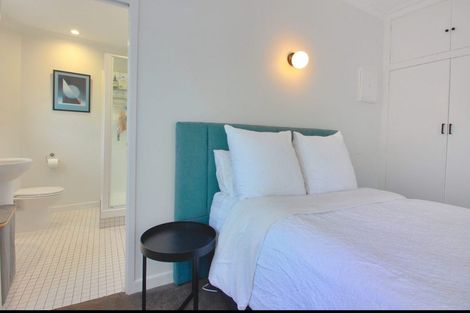 Photo of property in Illawarra Flats, 8/6 Brighton Road, Parnell, Auckland, 1052