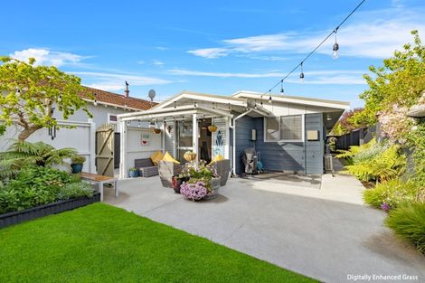 Photo of property in 1/237 Estuary Road, South New Brighton, Christchurch, 8062