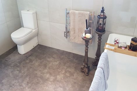 Photo of property in 78 Golf Links Road, Ruatapu, 7883