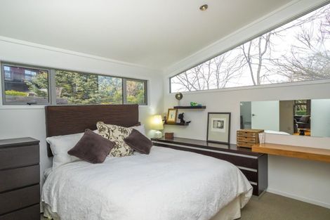 Photo of property in 1 Mcdonnell Road, Arrowtown, 9302