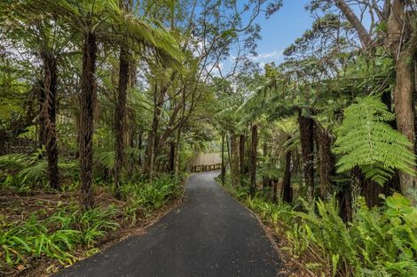 Photo of property in 108 Island Bay Road, Beach Haven, Auckland, 0626