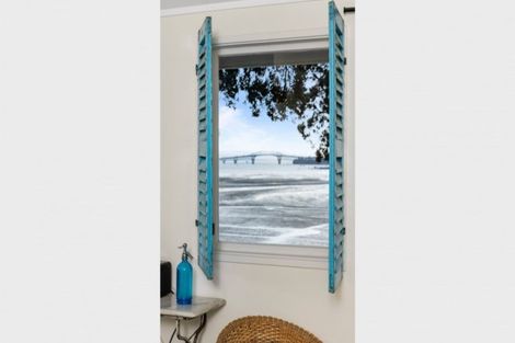 Photo of property in 96 Ngataringa Road, Devonport, Auckland, 0624