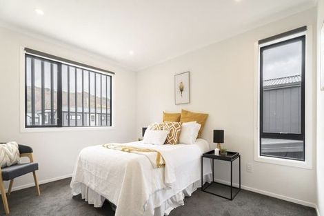 Photo of property in 68 Mawai Hakona Drive, Wallaceville, Upper Hutt, 5018