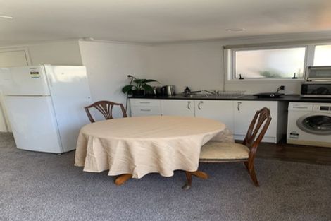 Photo of property in 22a Heath Street, St Andrews, Hamilton, 3200