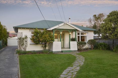 Photo of property in 132 Birdwood Avenue, Beckenham, Christchurch, 8023