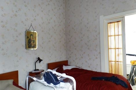 Photo of property in 88 Queen Street, Westport, 7825