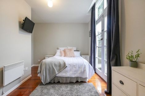 Photo of property in 215 Elgin Road, Balaclava, Dunedin, 9011