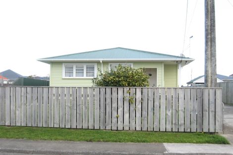 Photo of property in 4 Matene Place, Otaki, 5512