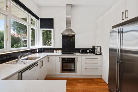 Photo of property in 22 Winton Street, St Albans, Christchurch, 8014