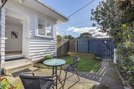 Photo of property in 605 Evans Bay Parade, Kilbirnie, Wellington, 6022