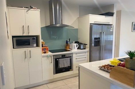 Photo of property in 38 Ballintoy Park Drive, Welcome Bay, Tauranga, 3175