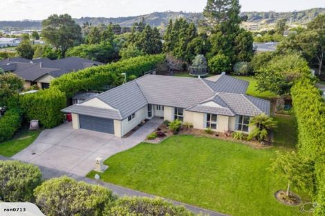 Photo of property in 6 Station Road, Huapai, Kumeu, 0810