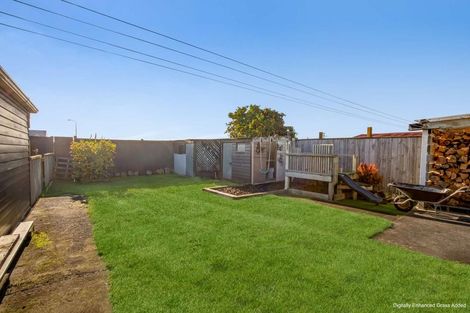 Photo of property in 6 Grenville Street, Levin, 5510