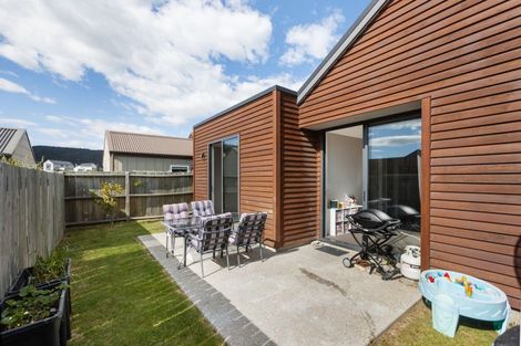 Photo of property in 4 Mount Burke Street, Wanaka, 9305