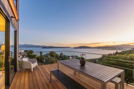 Photo of property in 14 Shalimar Crescent, Khandallah, Wellington, 6035