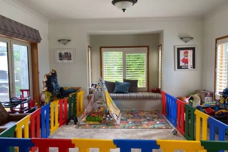 Photo of property in 42 Rame Road, Greenhithe, Auckland, 0632