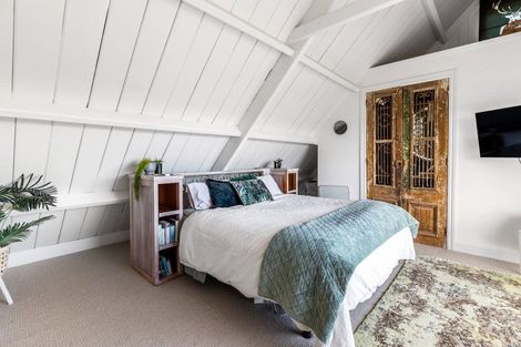 Photo of property in 95a Calliope Road, Stanley Point, Auckland, 0624