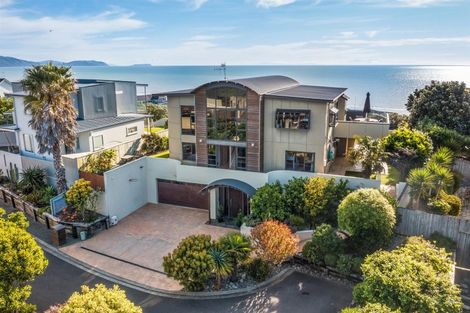 Photo of property in 3 The Palms, Raumati Beach, Paraparaumu, 5032