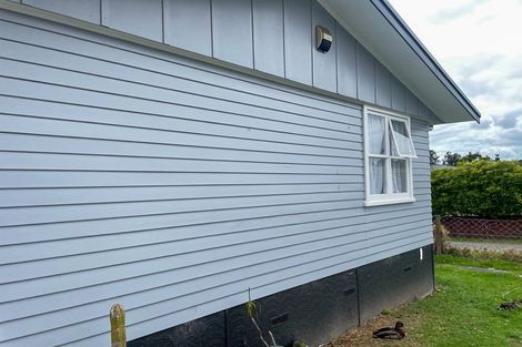 Photo of property in 37 Nile Road, Kelston, Auckland, 0602