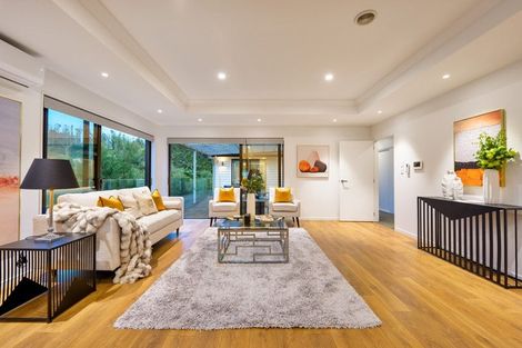 Photo of property in 7 Kaimai Avenue, Massey, Auckland, 0614