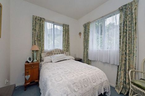 Photo of property in 35 Chamari Close, Titirangi, Auckland, 0604