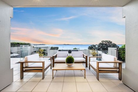 Photo of property in 55 Cliff Road, Saint Heliers, Auckland, 1071