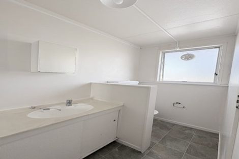 Photo of property in 8 Anzac Parade, Hamilton Central, Hamilton, 3204