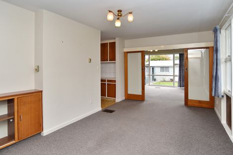 Photo of property in 25 Glenrowan Avenue, Avondale, Christchurch, 8061