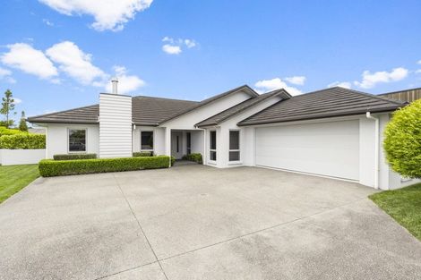 Photo of property in 10 Amokura Crescent, Flagstaff, Hamilton, 3210