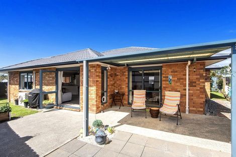 Photo of property in 9 Workman Way, Onerahi, Whangarei, 0110