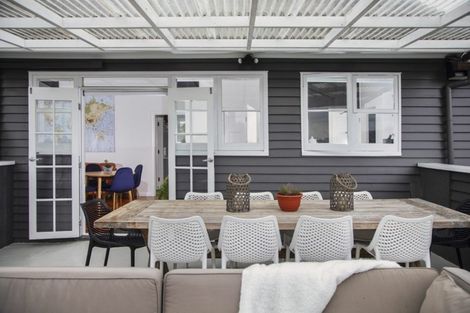 Photo of property in 42 Parau Street, Kaiti, Gisborne, 4010