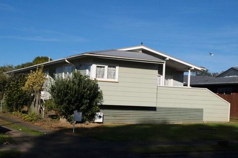 Photo of property in 49 Mcnaughton Avenue, Mangere East, Auckland, 2024