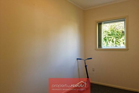 Photo of property in 23 Clawton Street, Westown, New Plymouth, 4310