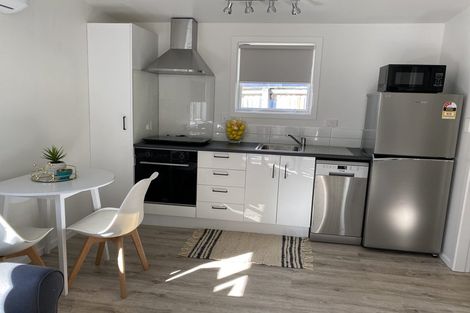 Photo of property in 9 Claremont Grove, Mount Victoria, Wellington, 6011