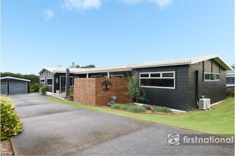 Photo of property in 120 Pukehina Parade, Pukehina, Te Puke, 3189