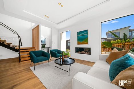 Photo of property in 34 Kumukumu Road, Long Bay, Auckland, 0630
