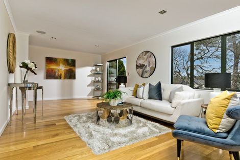 Photo of property in 2/131 Browns Bay Road, Browns Bay, Auckland, 0630