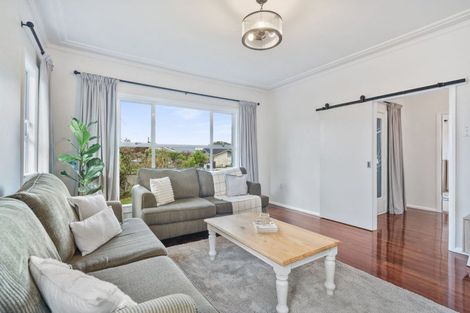 Photo of property in 5b Mair Street, Regent, Whangarei, 0112