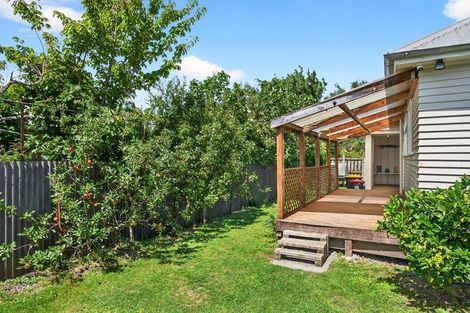 Photo of property in 14 Kenward Crescent, Featherston, 5710