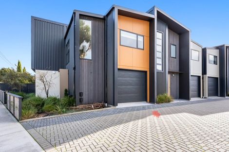 Photo of property in 1/51 Kings Crescent, Hutt Central, Lower Hutt, 5010