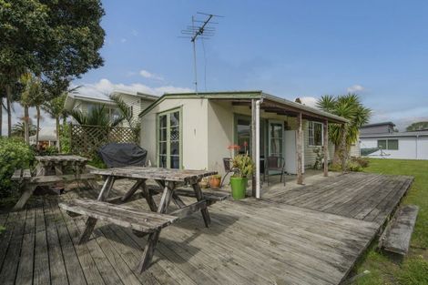Photo of property in 280 Cook Drive, Whitianga, 3510