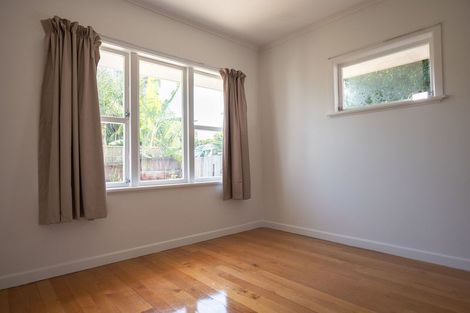 Photo of property in 2/15 Felton Mathew Avenue, St Johns, Auckland, 1072